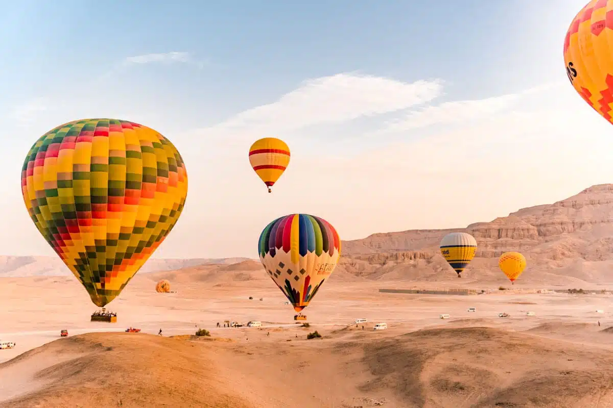 Hot-Air-Balloon-Rides-Over-Luxor-Egypt-tour-magic
