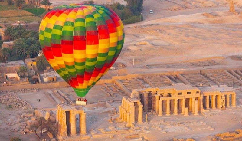 Hot-Air-Balloon-Rides-Over-Luxor-Egypt-tour-magic