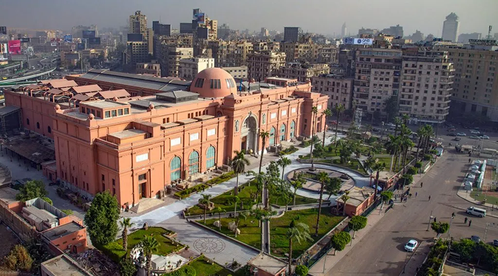the-Egyptian-Museum-in-Tahrir-Square